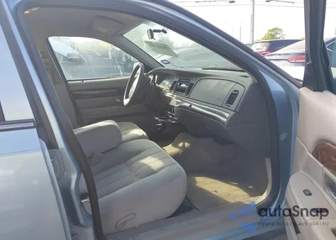 2008 Mercury Grand Marquis Gs z USA, uszkodzony, nr VIN 2MEFM74V18X641974